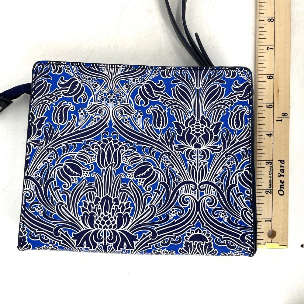 Liberty London Floral Wristlet Pouch Blue White Designer‎ Cosmetic Travel